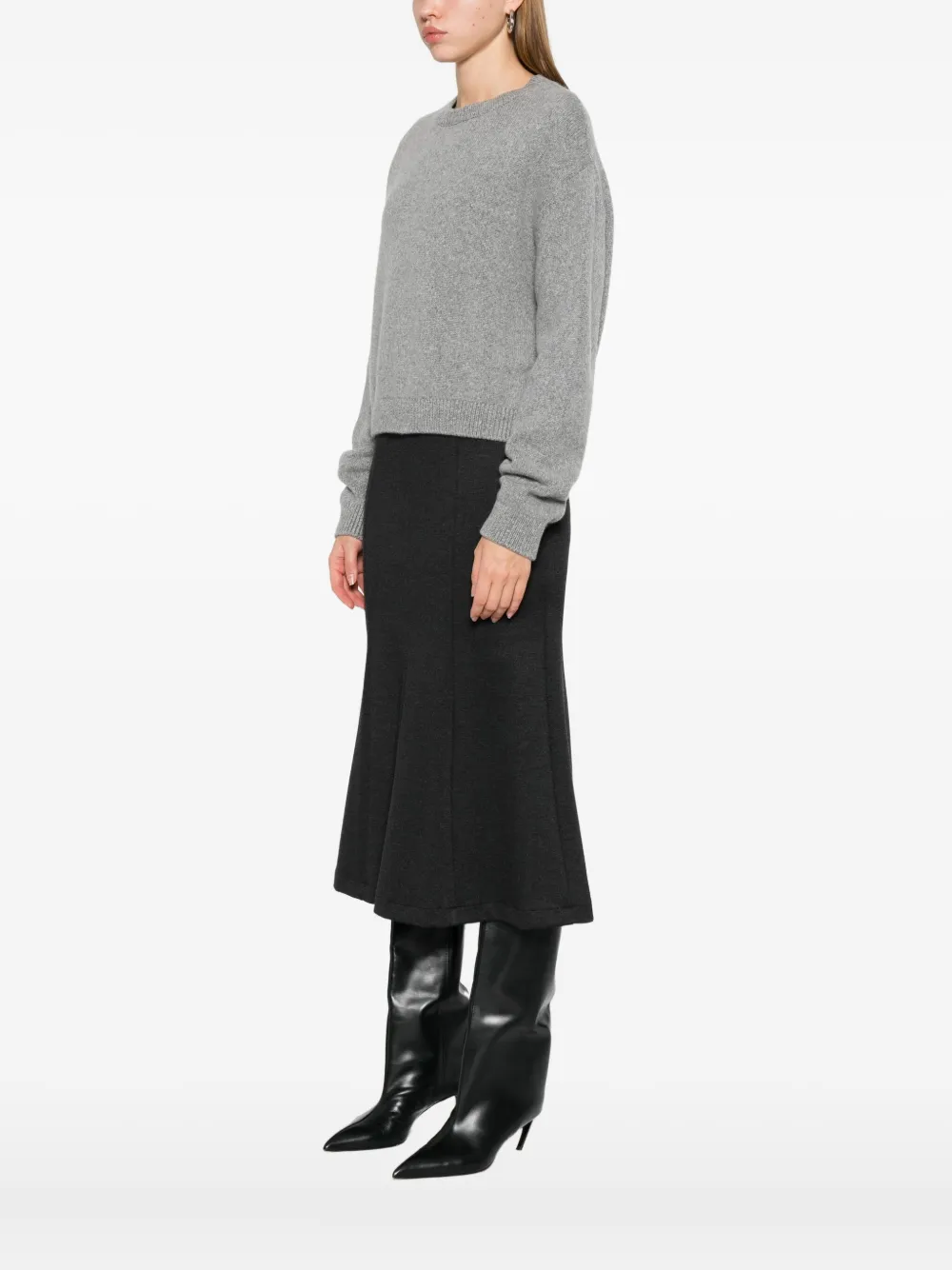 Khaite Ribbed-knit Sweater In Gray