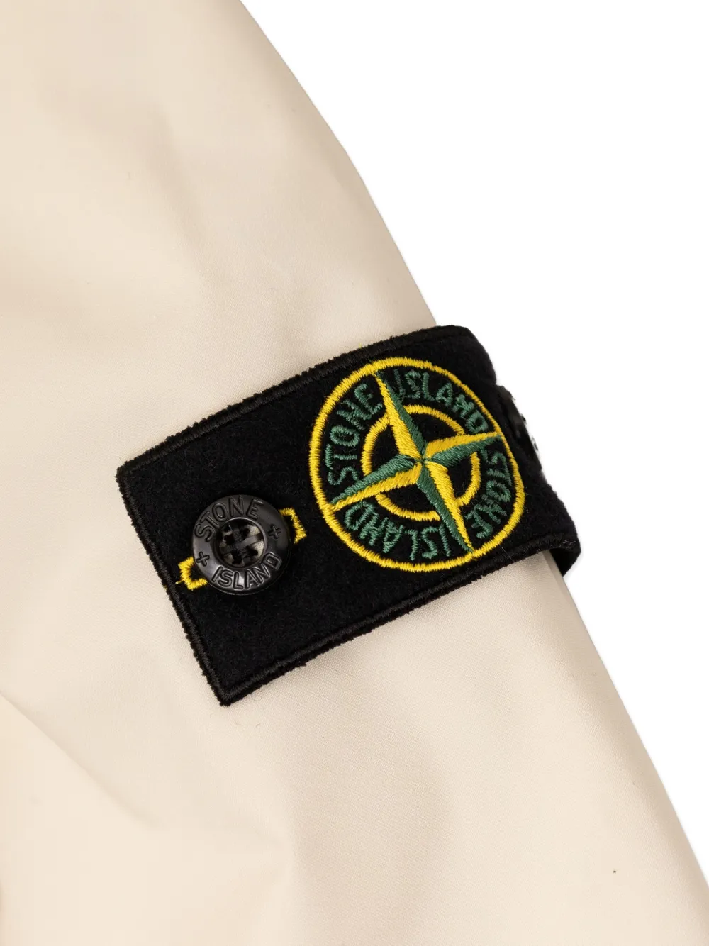 Stone Island Junior Jack met Compass-logopatch en capuchon Beige