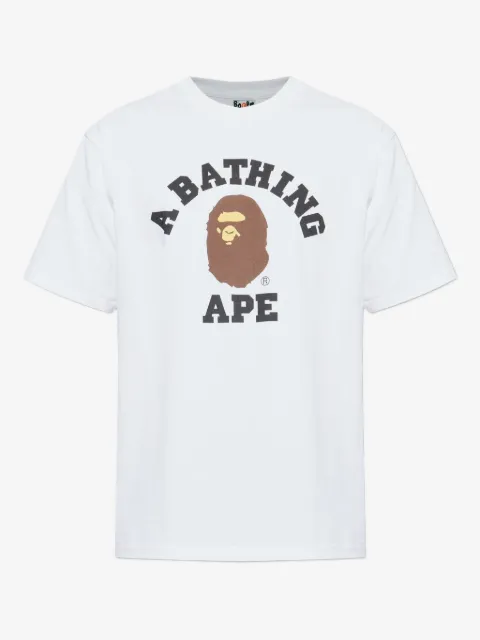 A BATHING APE® playera con logo estampado