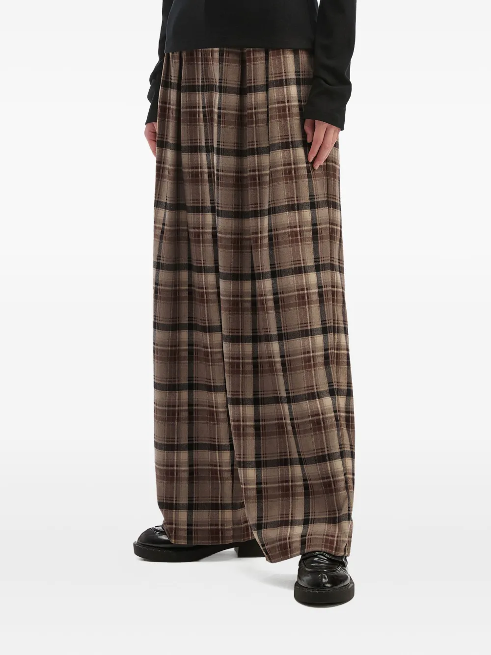 Tout A Coup Plaid-check Pleated Trousers In Brown