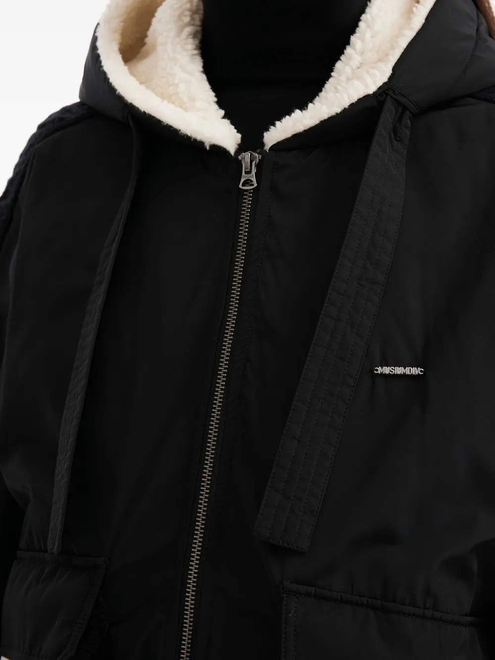 Musium Div. Jack met capuchon en vlakken Zwart