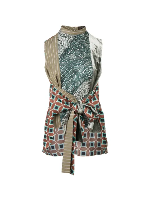 Biyan geometric-pattern top