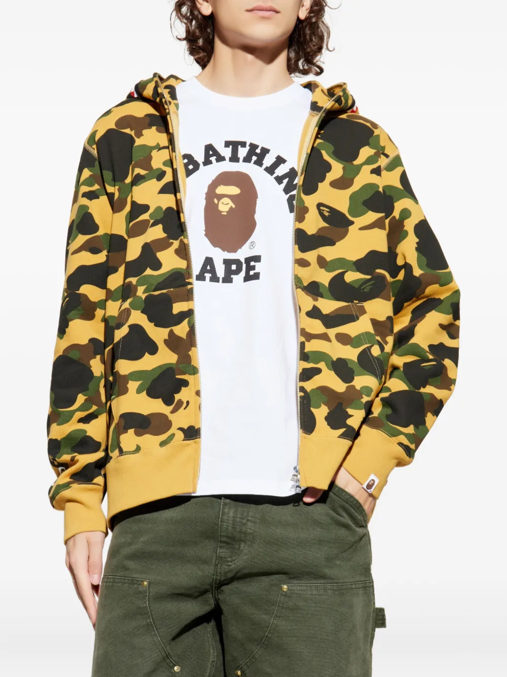 A BATHING APE 1st Camo hoodie met haaiendetail Geel
