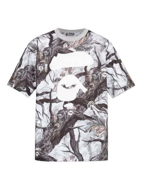 A BATHING APE® logo-print T-shirt