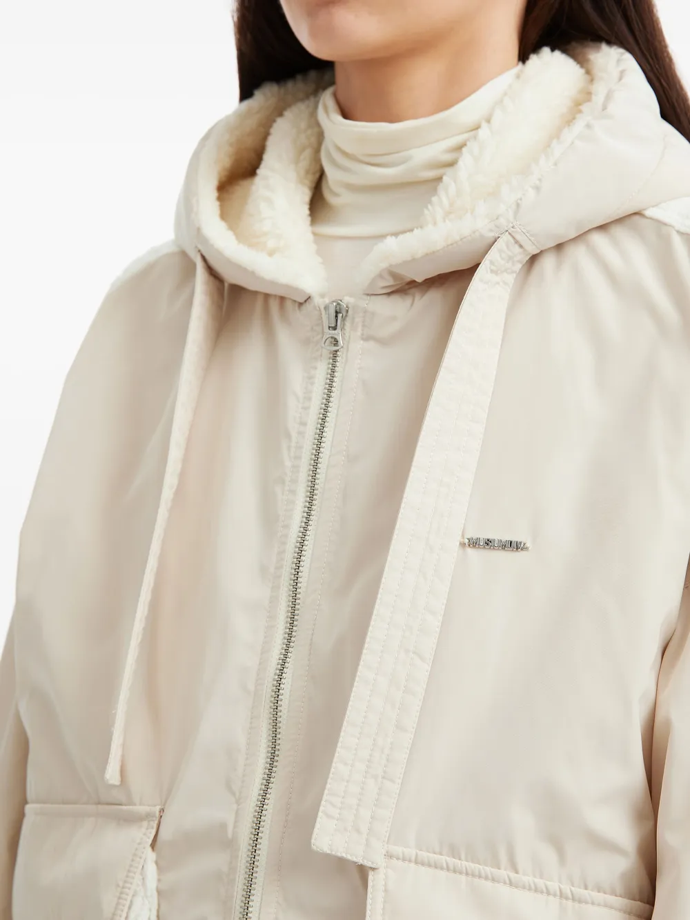 Musium Div. Kabelgebreid jack met capuchon Beige