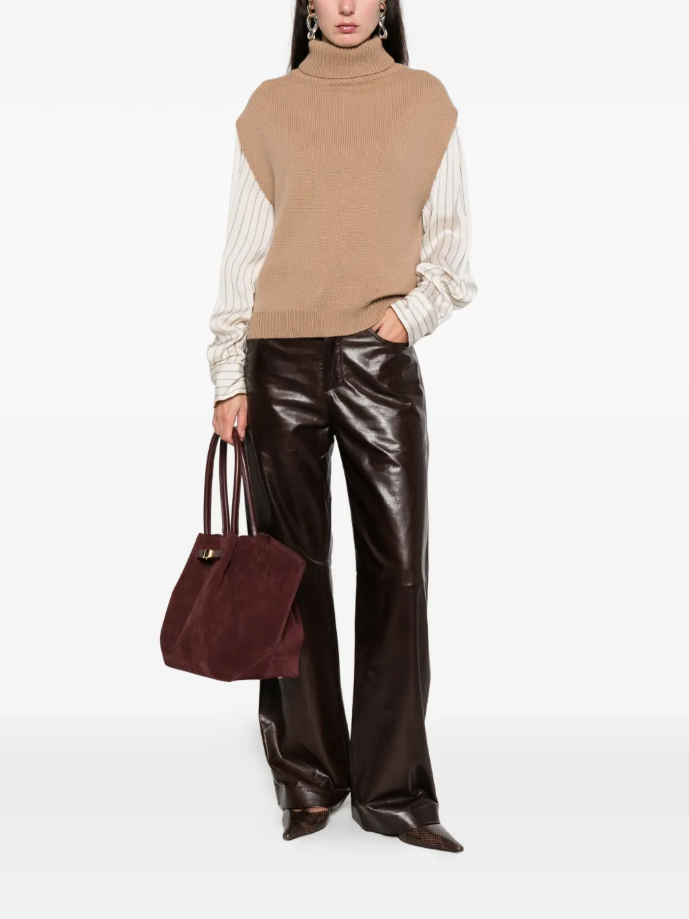 Allude Roll-neck Vest In Neutral