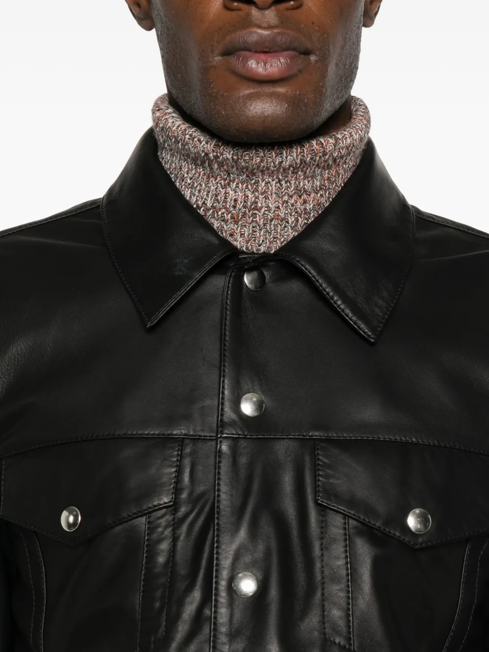 Arma Shirtjack met klepzak en knopen Zwart