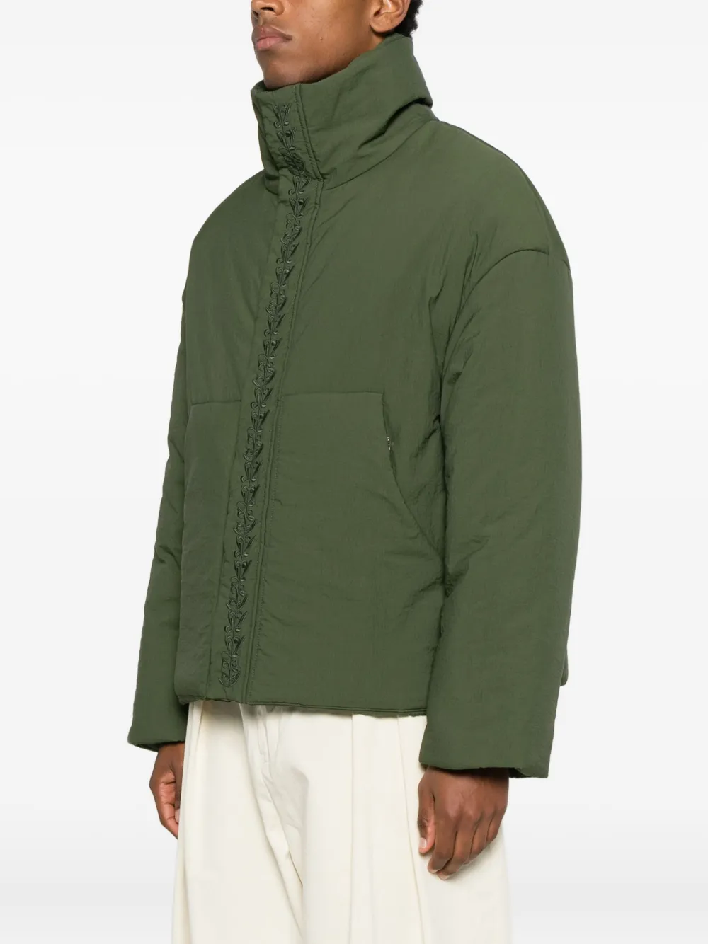 ROUGH. Donsjack met geborduurde bloemen Groen