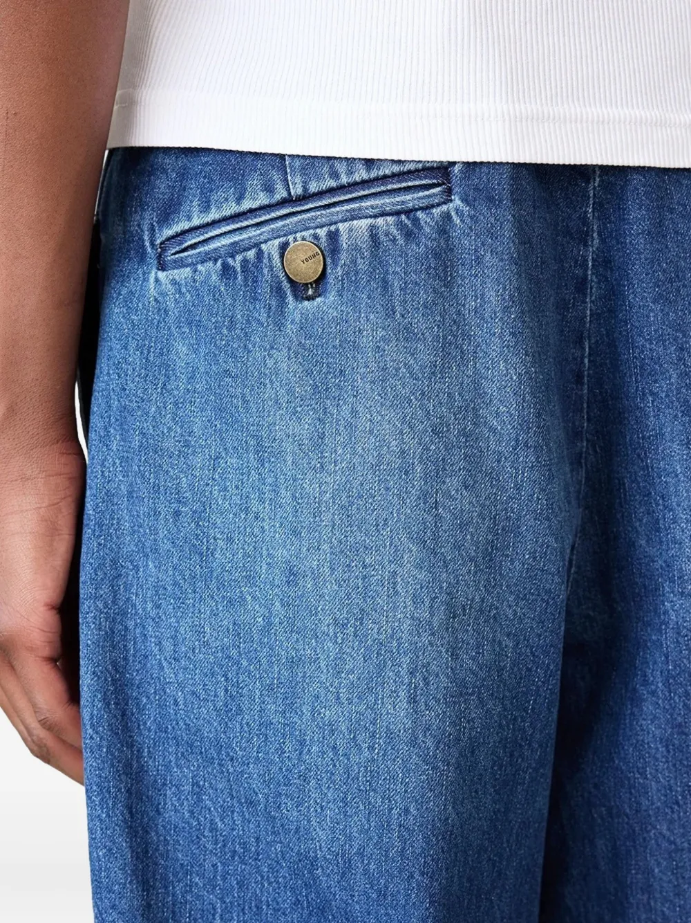 Carter Young Washed Pleated Jeans In Blue