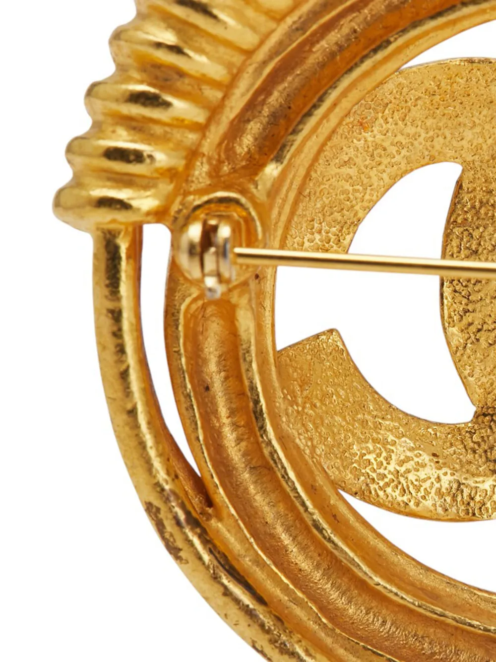 Pre-owned Chanel 1994 Gold Plated Cc Brooch Costume Brooch