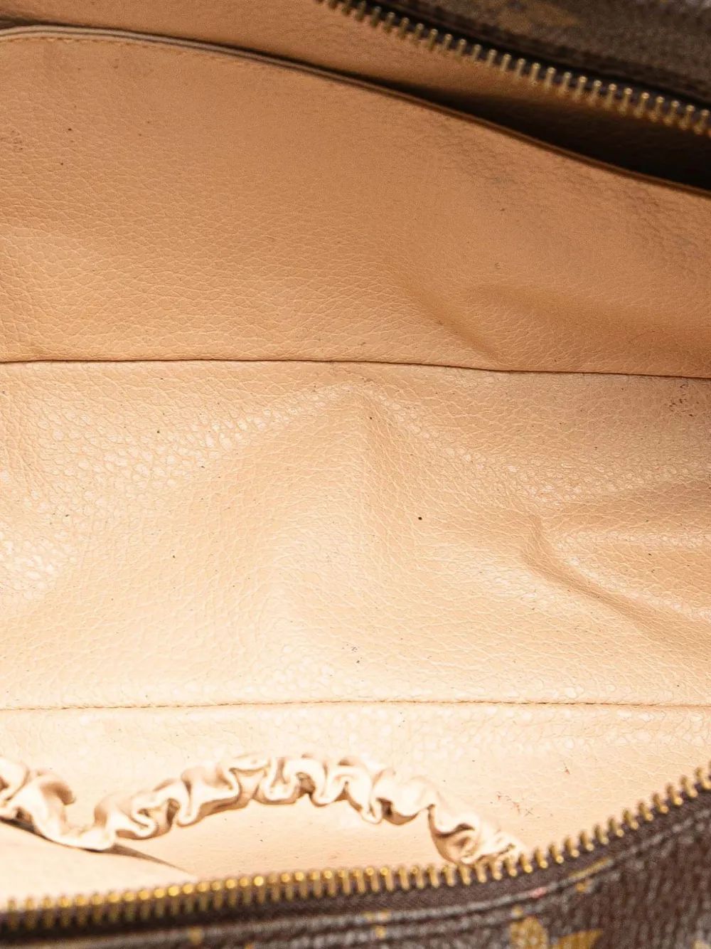 Pre-owned Louis Vuitton 1987 Monogram Trousse Toilette 28 Clutch Bag In Brown