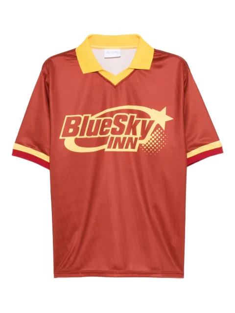 BLUE SKY INN playera con logo estampado