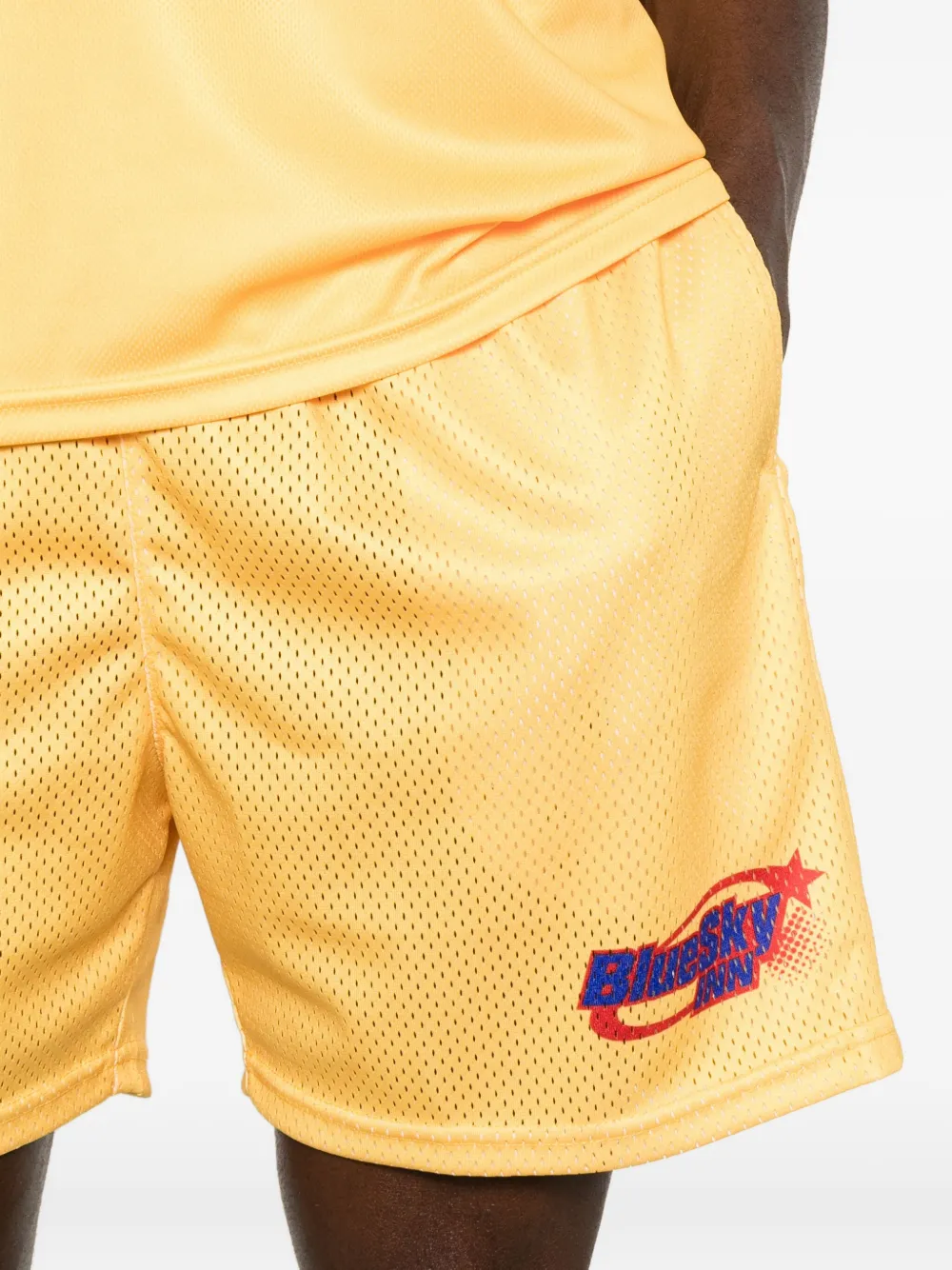 BLUE SKY INN Voetbalshorts met logoprint Geel