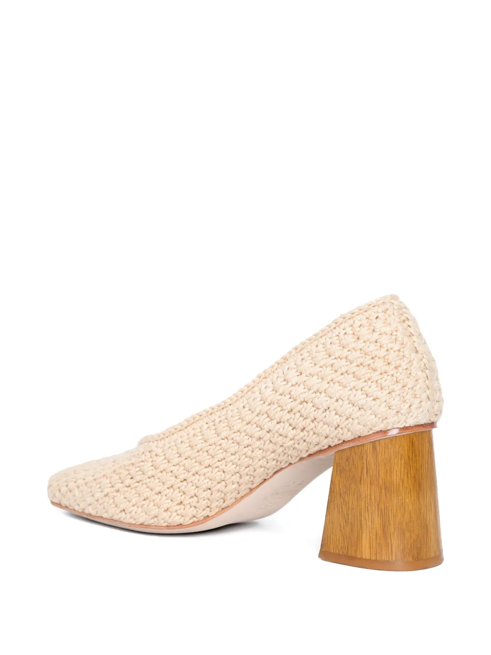 Sarah Chofakian 50 mm Amaral pumps met blokhak en gehaakt detail Beige