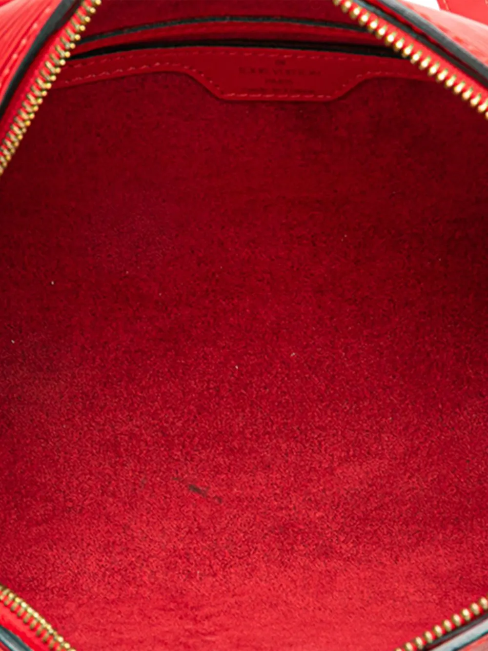 Pre-owned Louis Vuitton 1998 Epi Soufflot Handbag In Red