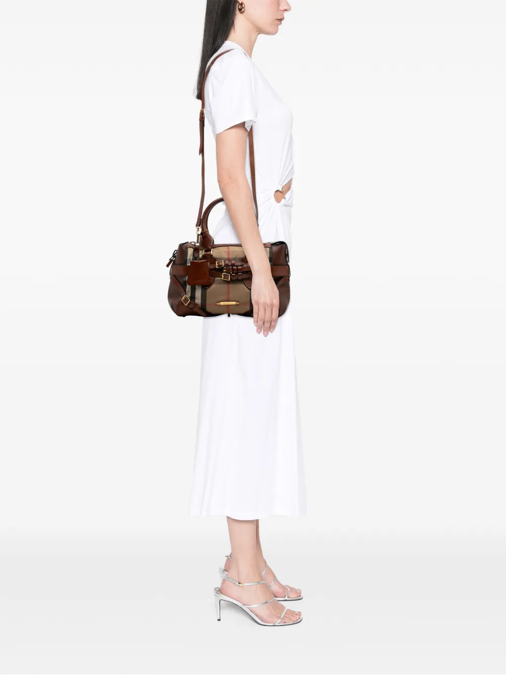 Pre-owned Burberry 2000-2017 Small House Check Canvas Bridle Gladstone Satchel In Brown