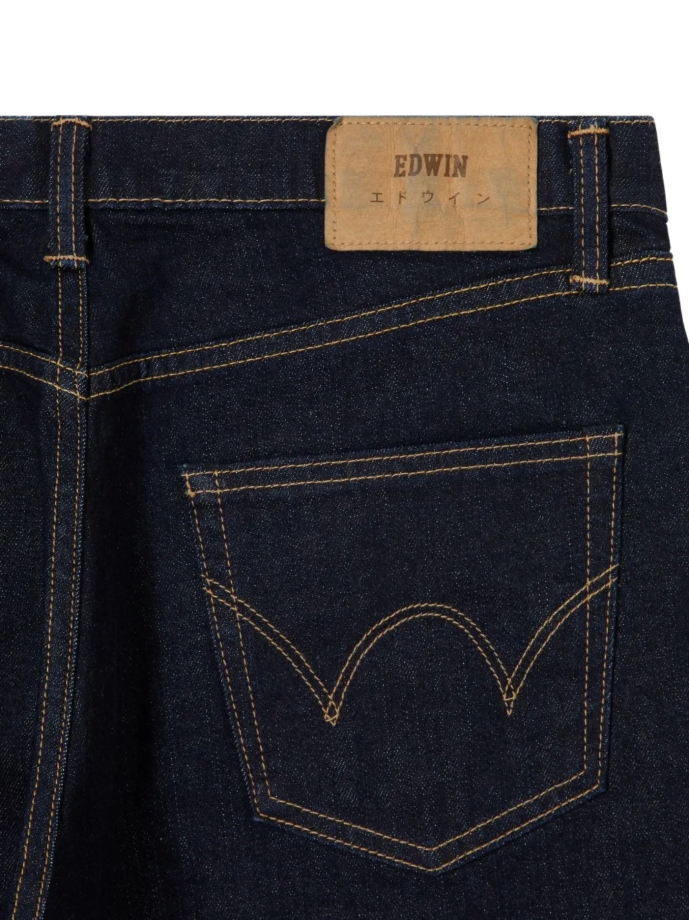 Edwin Jeans met toelopende pijpen en vijf zakken Blauw