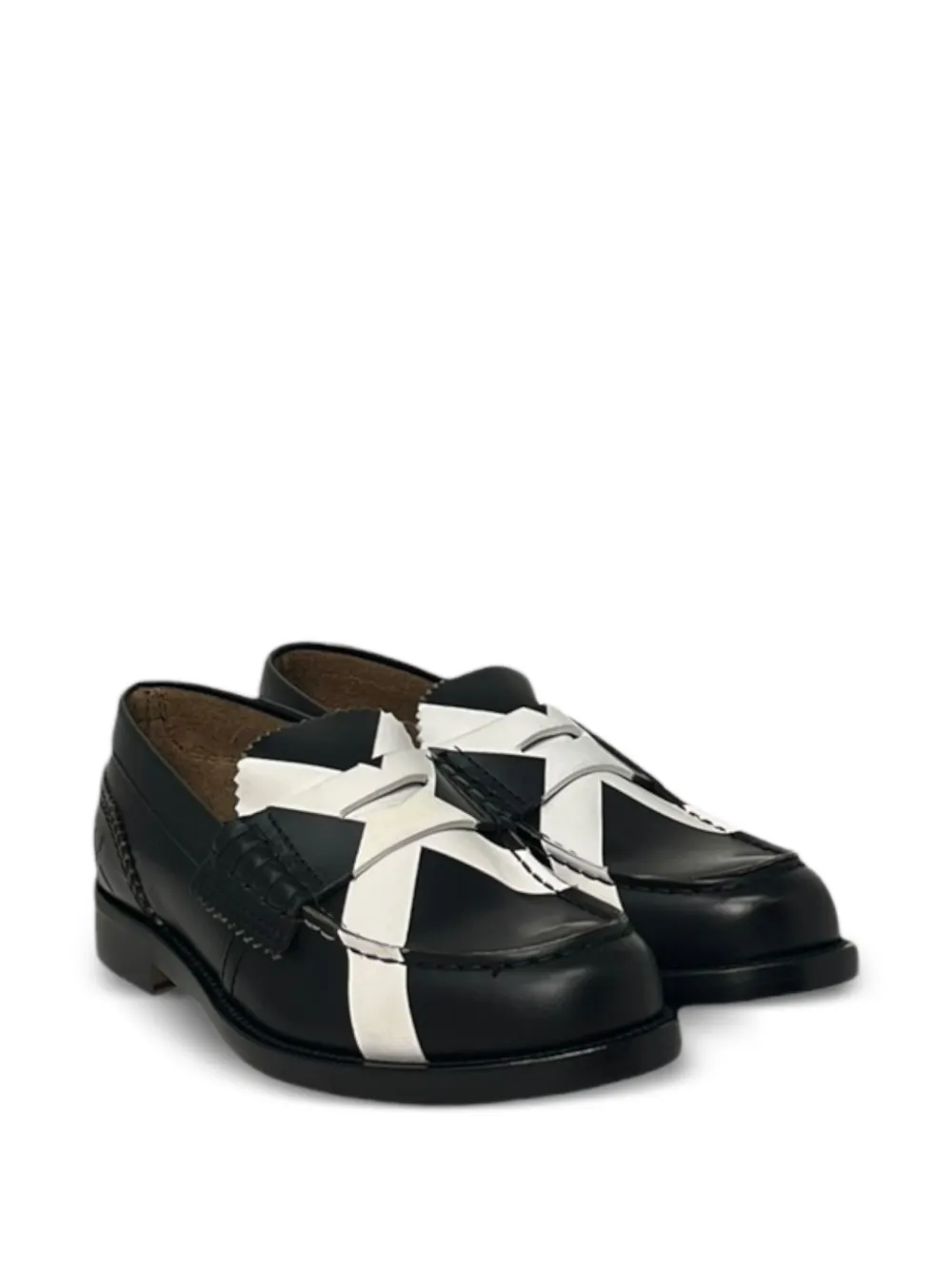 College Loafers met gekruiste bandjes - Zwart