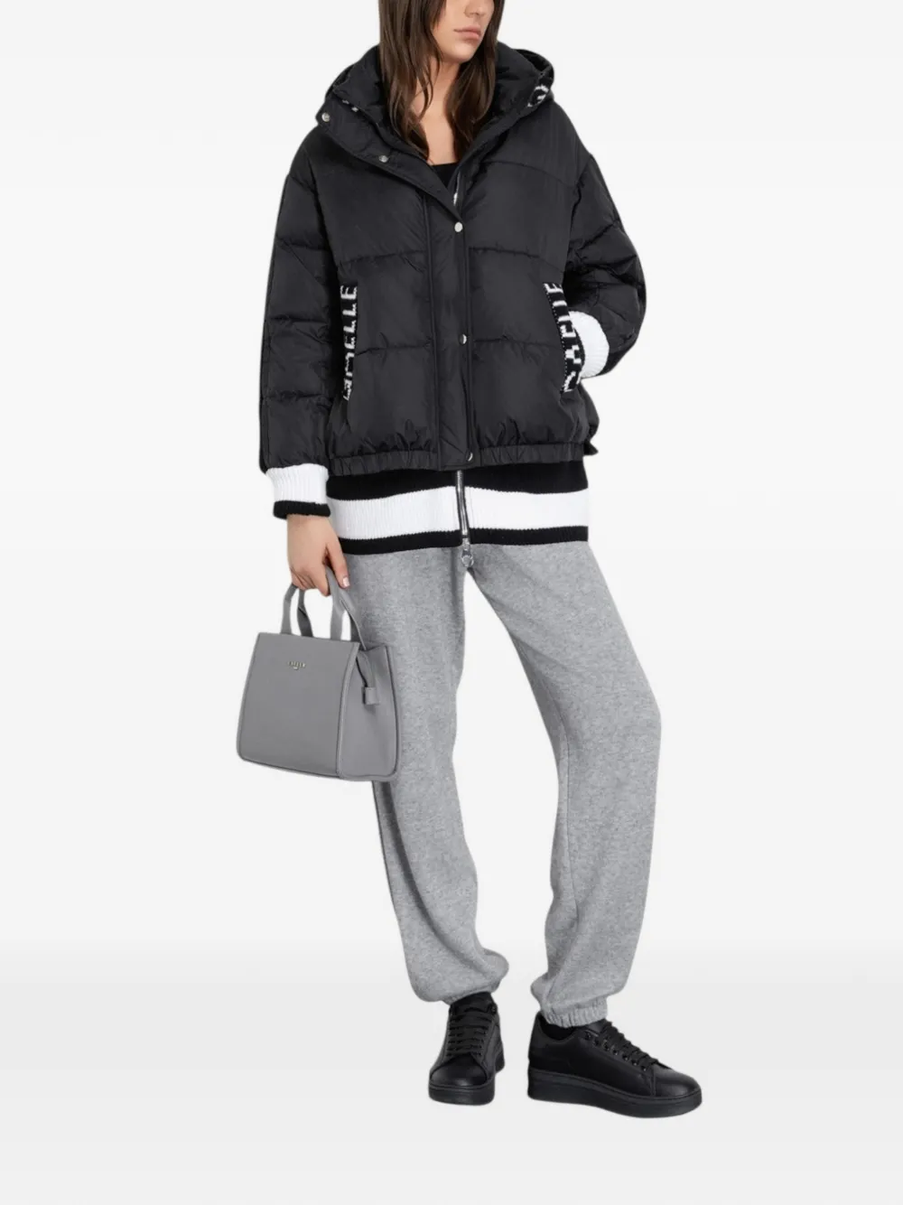 Gaelle chamarra con capucha | Chamarras capitonadas | Image 2