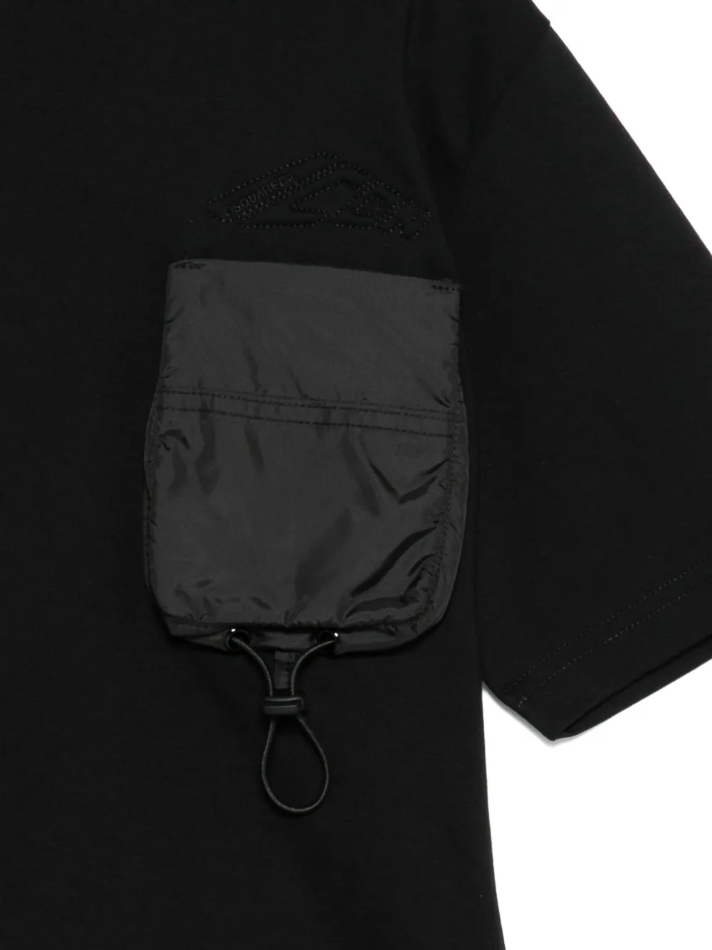 Dsquared2 Embroidered-pocket T-shirt In Black