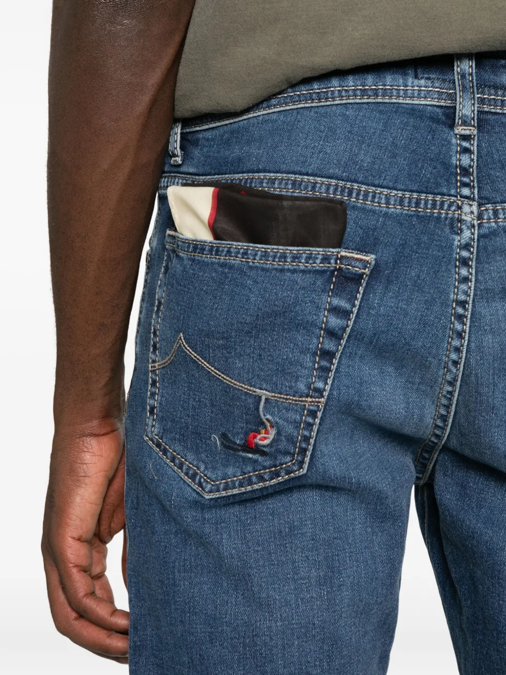 Jacob Cohën Jeans met geborduurd logo Blauw