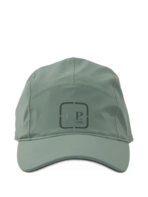 C.P. Company كاب بطبعة شعار الماركة