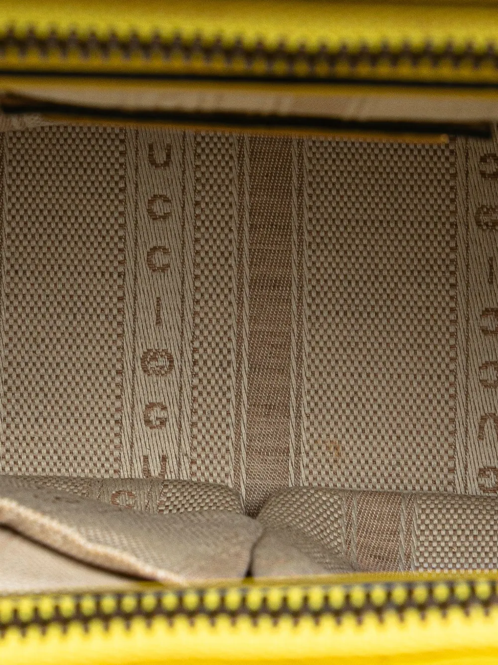 Pre-owned Gucci 2000-2015 Patent Bright Bit Satchel In Yellow