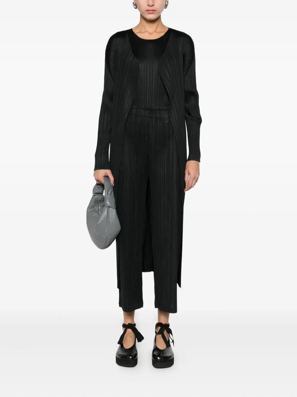 Pleats Please Issey Miyake open-front pleated coat | Oversized Coats | Image 2