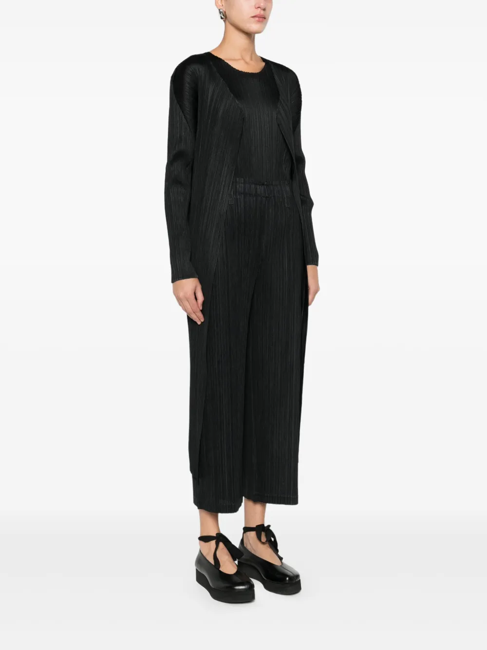 Pleats Please Issey Miyake Mantel met open voorkant Zwart