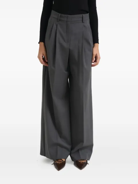 Weekend Max Mara pleated pants