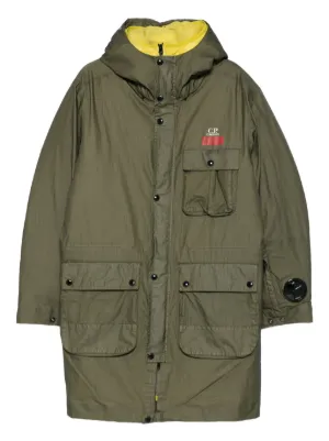 C.P. Company フーデッド ライトジャケット | ブラック | FARFETCH JP