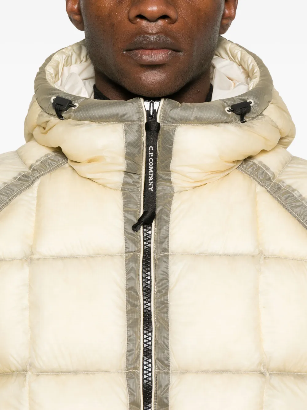 C.P. Company Gevoerd jack met capuchon Beige