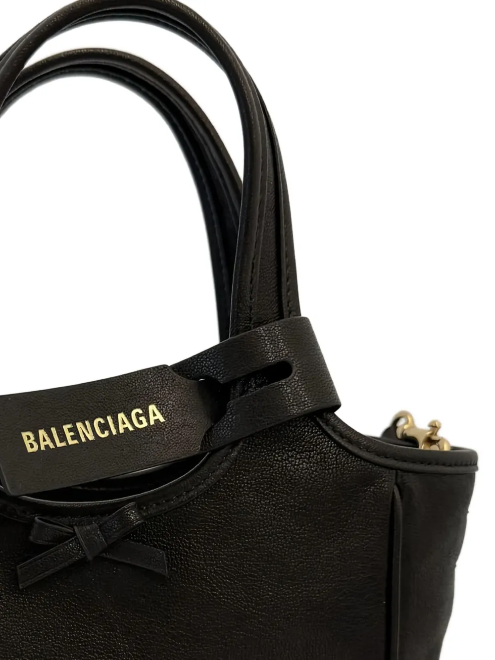 bow Laundrette tote bag