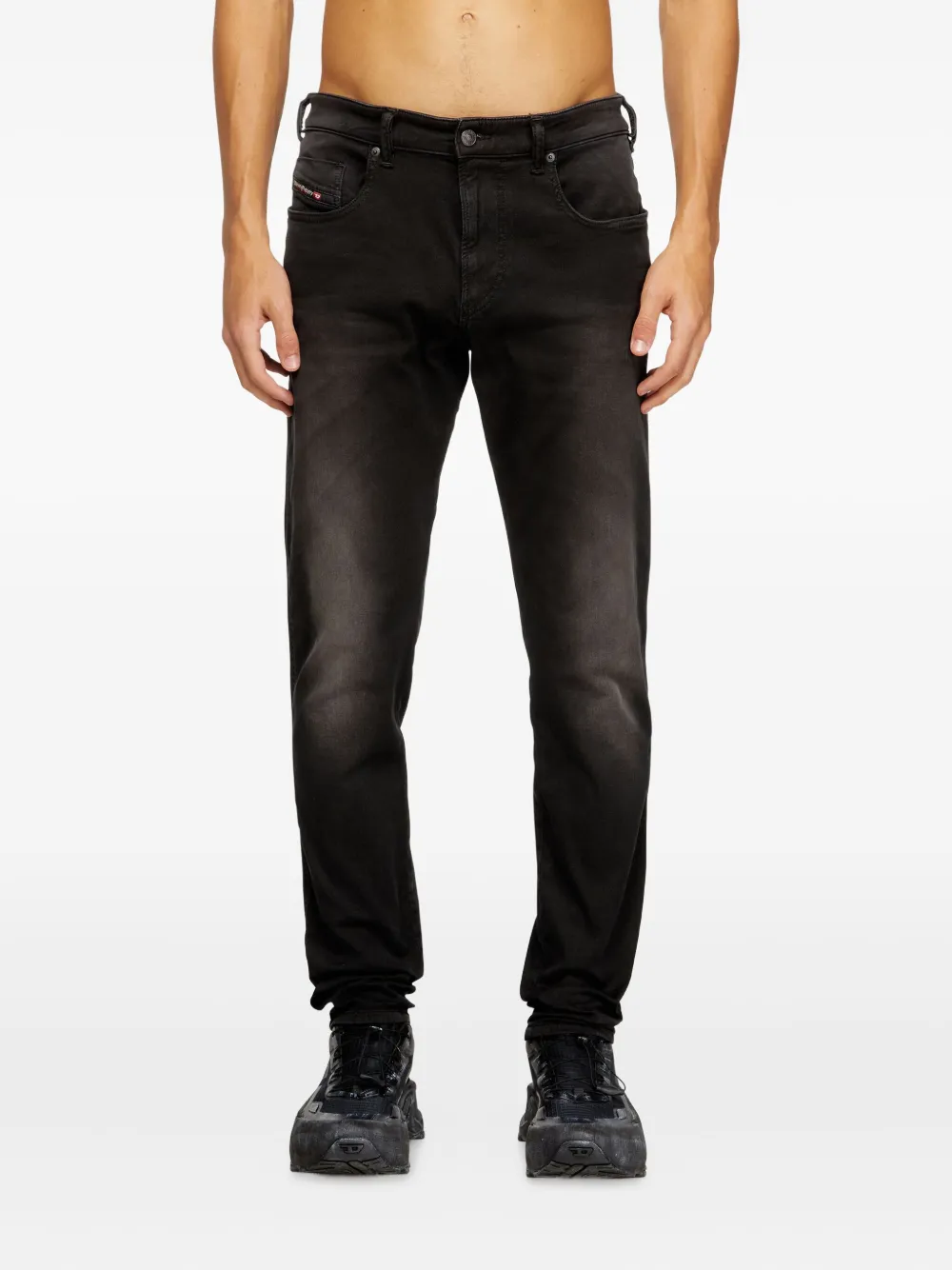 Diesel 2062 D-strukt Five-pocket Jeans In Black