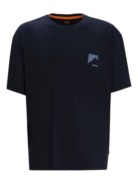 BOSS playera con montaña estampada