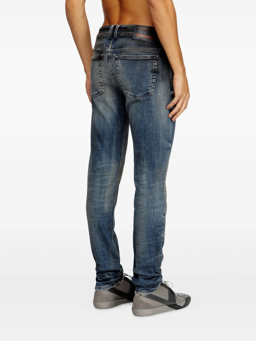 Diesel Sleenker 09n15 Abrasions jeans met leren patch Blauw