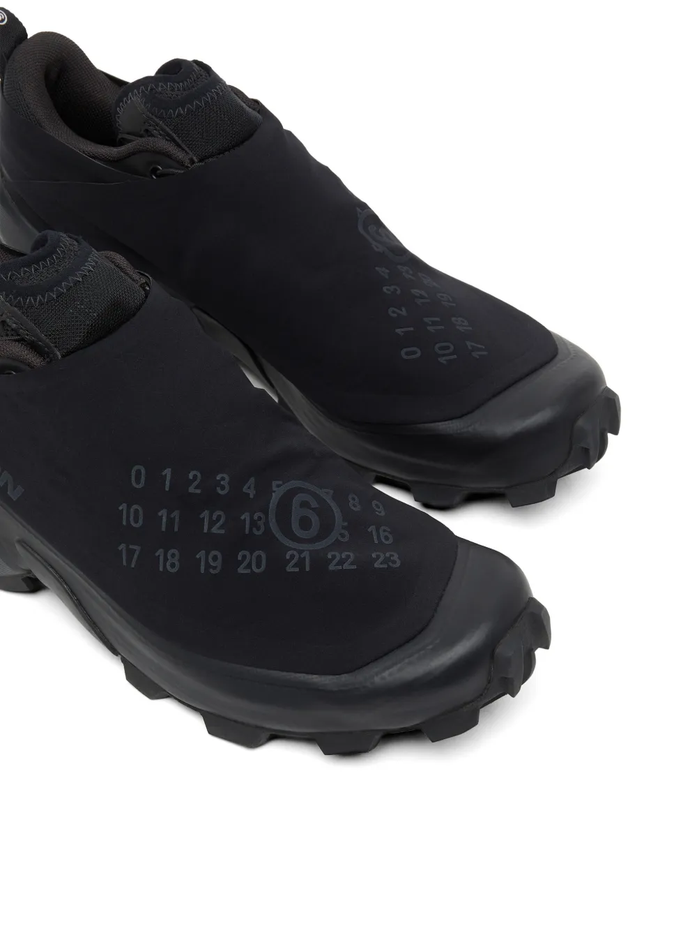 MM6 Maison Margiela X Salomon x Salomon Cross Dust sneakers Zwart