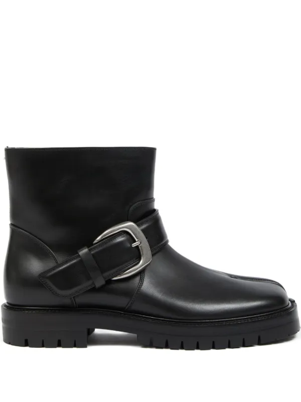 Maison Margiela タビ バックル アンクルブーツ | ブラック Maison Margiela タビ バックル アンクルブーツ | ブラック
