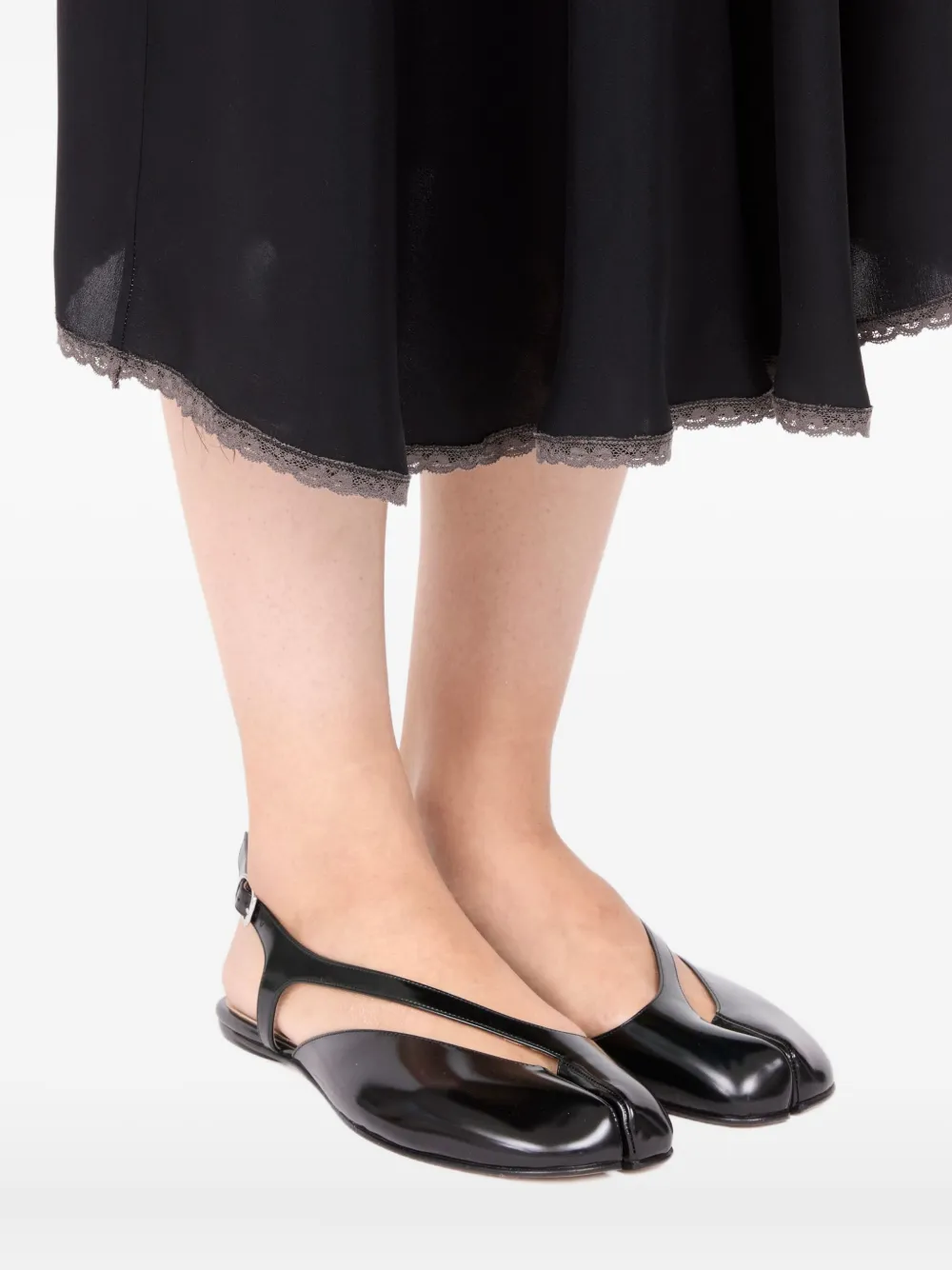 Maison Margiela Tabi Slingback Flat Pumps In Black