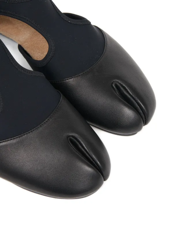 Maison Margiela レザーフラットシューズ | ブラック | FARFETCH JP