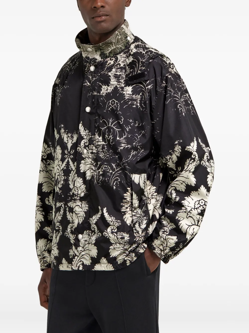 Roberto Cavalli Broccato-print Jacket In Black