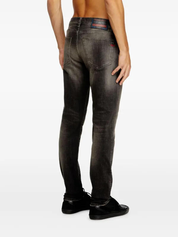 DIESEL スリムテーパード D-STRUKT-SP17 W33インチ Diesel D-Strukt Ripped Slim Jeans | Grey | FARFETCH