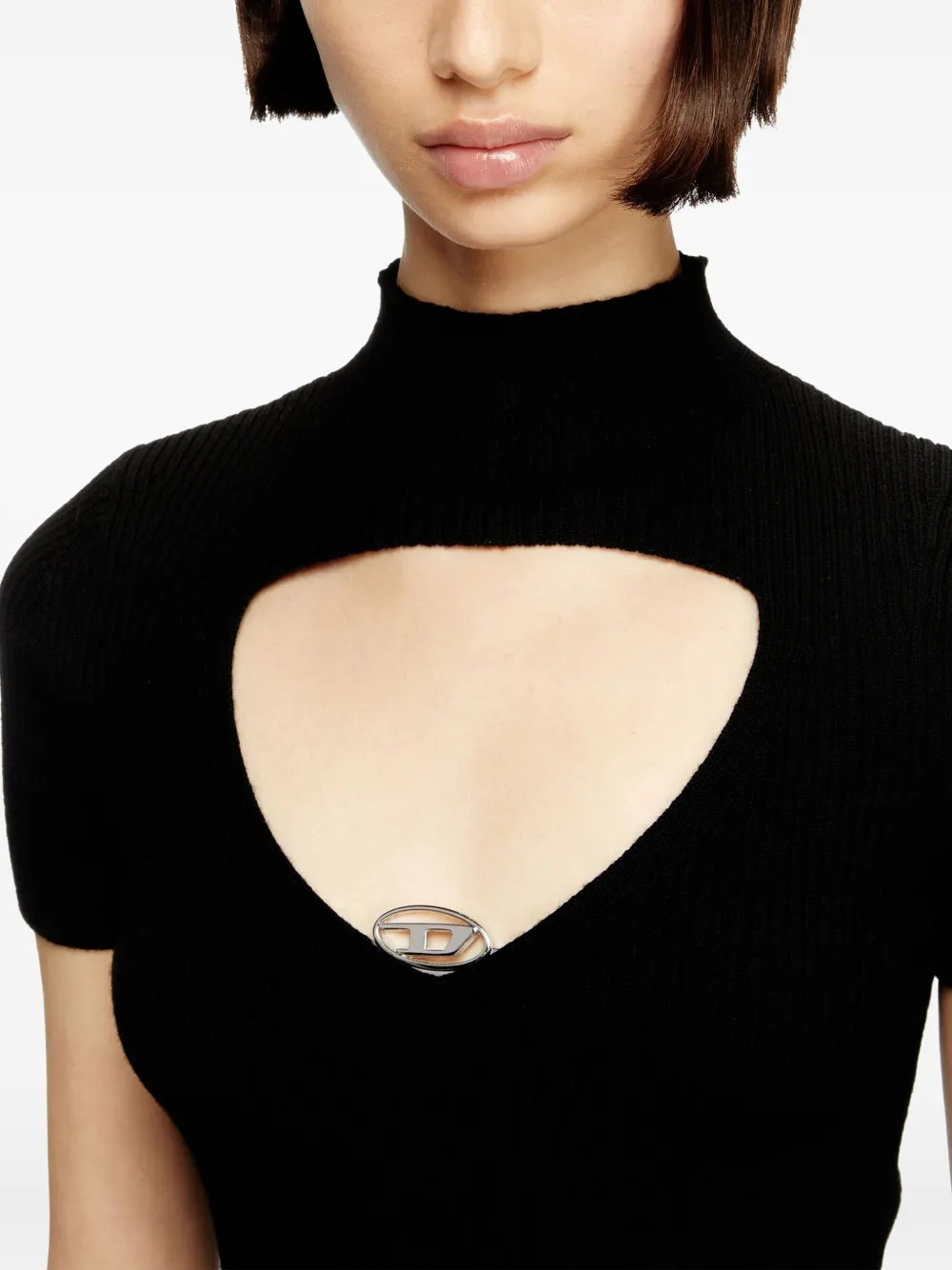 Diesel M-olive Cut-out Oval Hardware T-shirt In Black