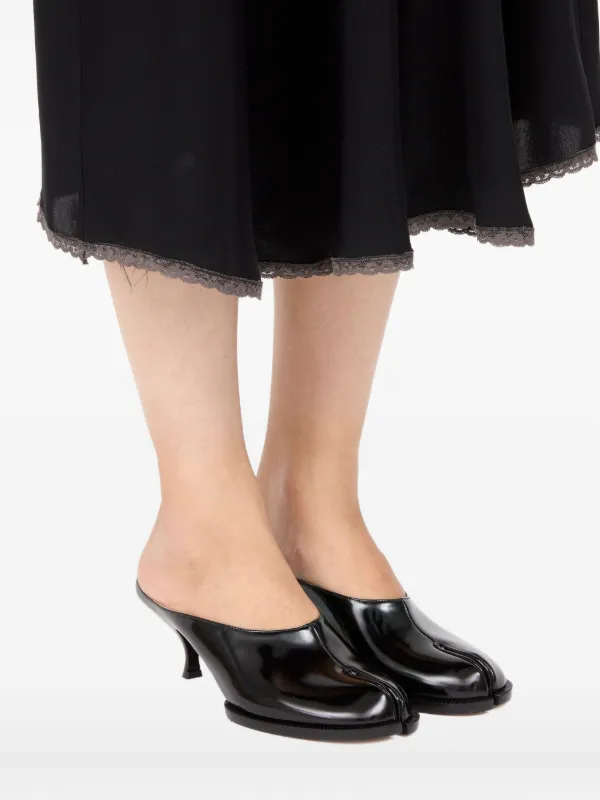 Maison Margiela Tabi City Evening Mules | Black | FARFETCH