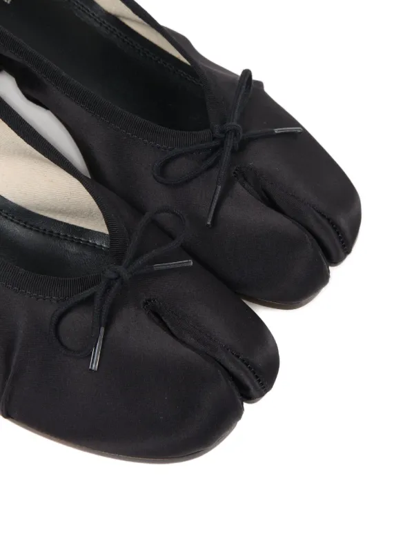 Maison Margiela タビ サテン バレエシューズ | ブラック | FARFETCH JP