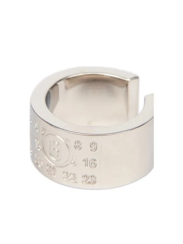 MM6 Maison Margiela Numeric イヤーカフ | シルバートーン | FARFETCH JP