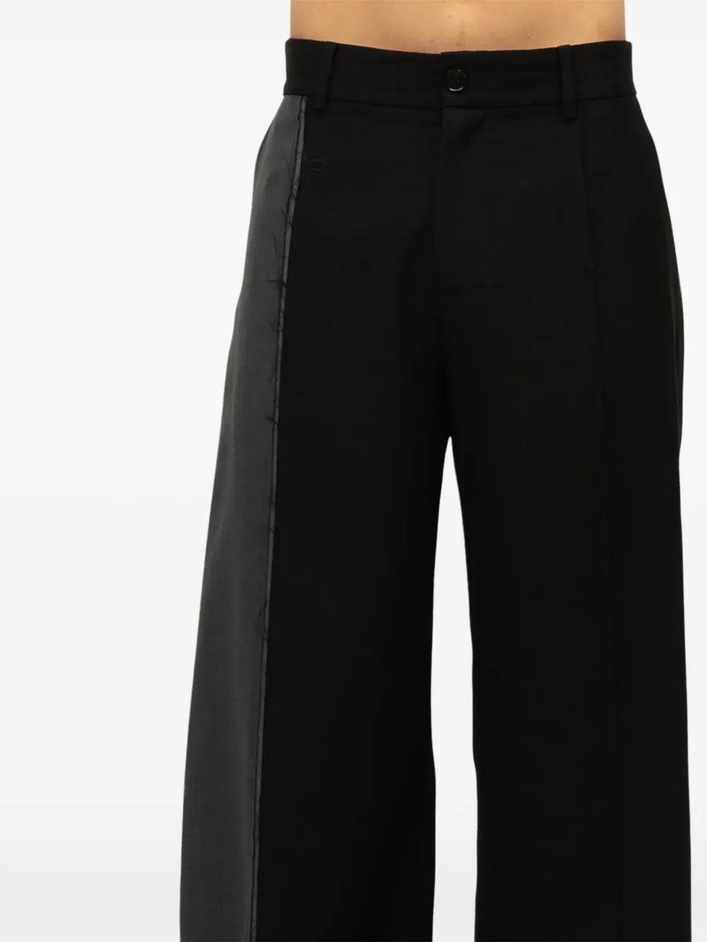 Feng Chen Wang butoon-fastening belt-loops trousers | Tapered Pants | Image 2