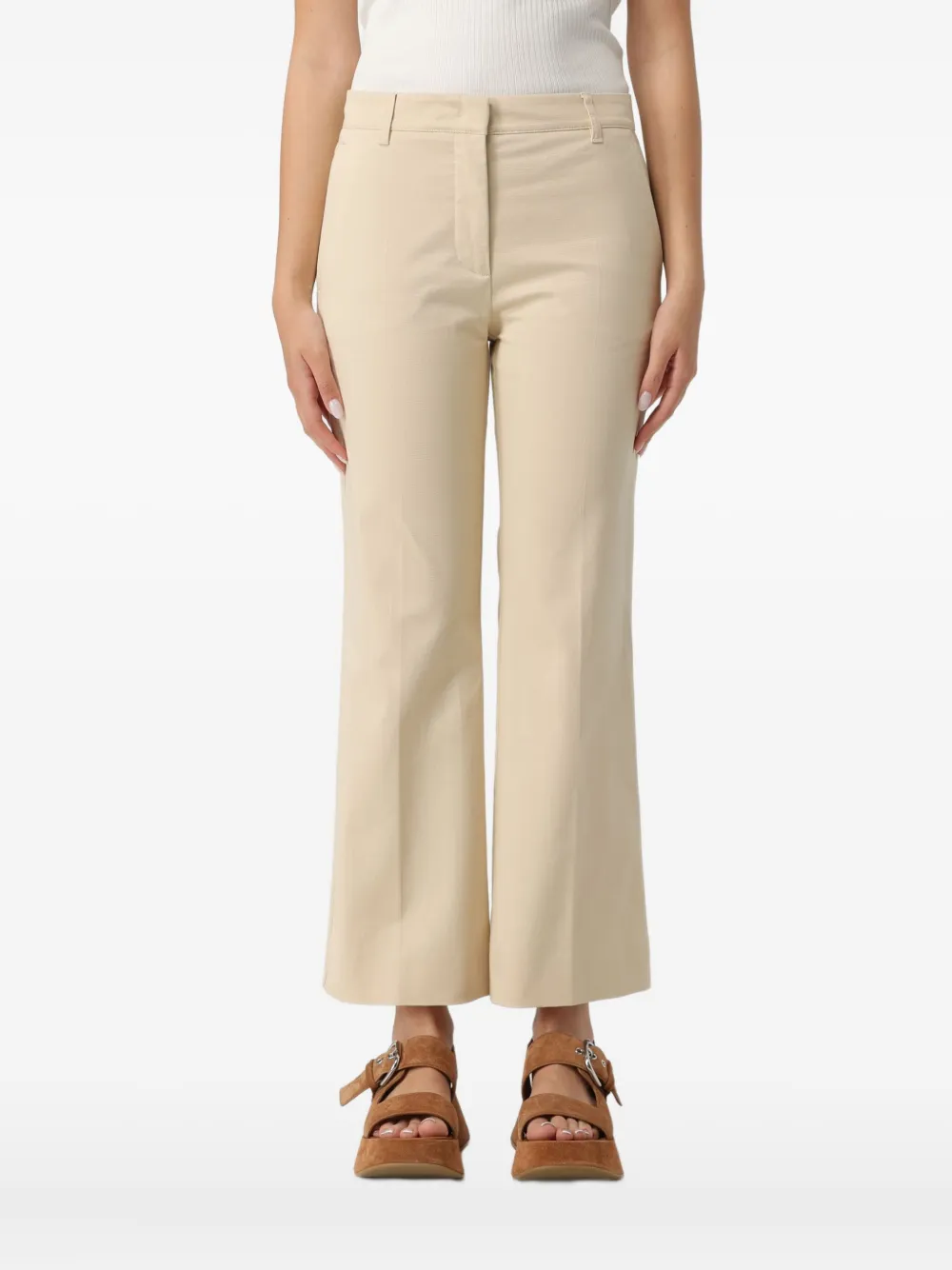 Weekend Max Mara linen trousers | Flared & Bell-Bottom Pants | Image 2