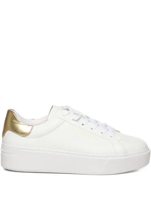 Tommy Hilfiger tenis metalizados con logo