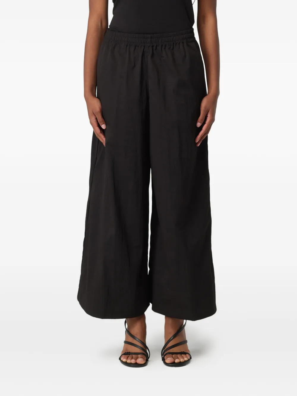 Liu •jo Elasticated-waistband Trousers In Black